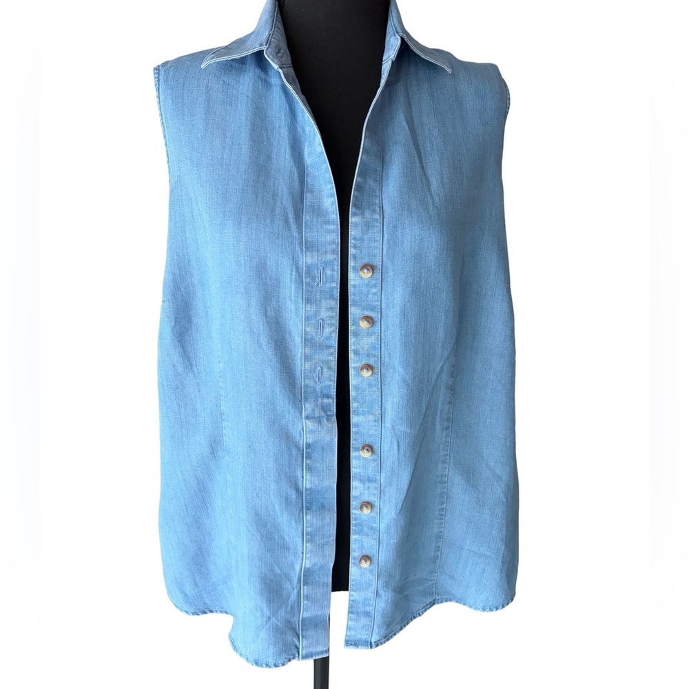 Foxcroft Light Blue Sleeveless Button-Front Shirt
